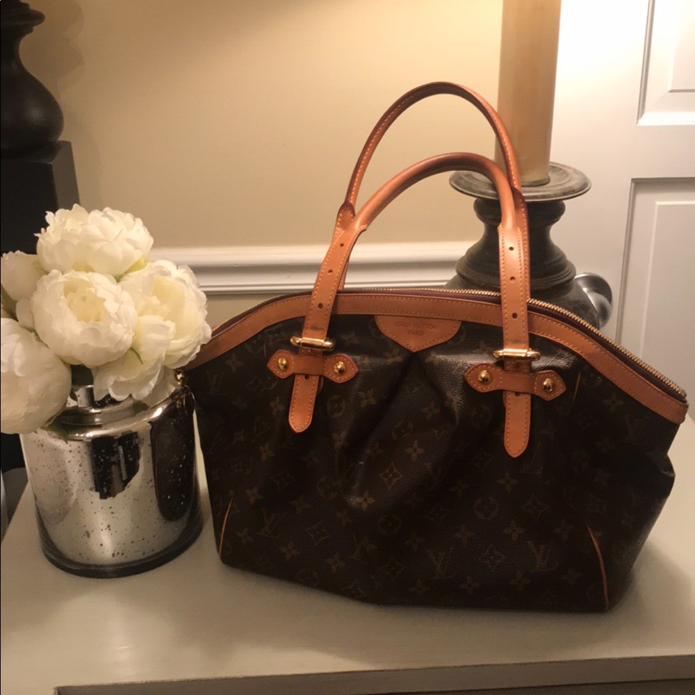 Authentic Louis Vuitton purse